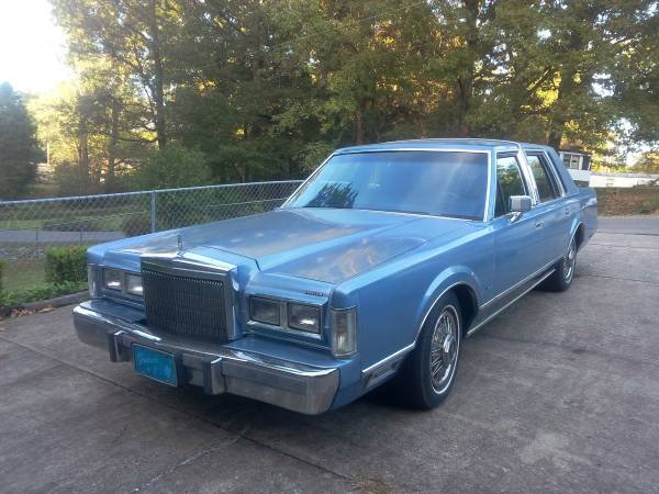 88 Lincoln Town Car for sale in Clarksville, TN