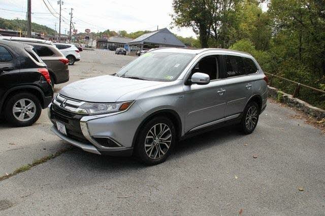 2016 Mitsubishi Outlander GT AWD for sale in Beckley, WV – photo 2