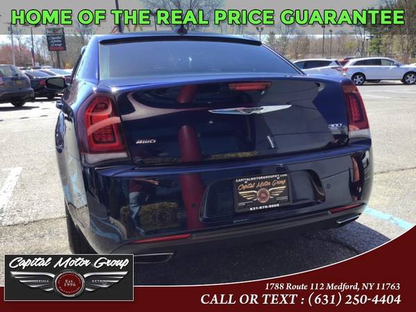 Look What Just Came In! A 2015 Chrysler 300 with 122, 925 Mile-Long for sale in Medford, NY – photo 5