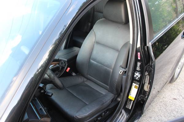 2006 BMW 530xi Touring Wagon 6-speed Manual 1 of 24 RARE for sale in Fort Lauderdale, FL – photo 15