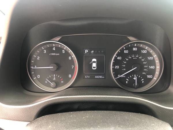 2018 Hyundai Elantra SEL Low Miles 44k! - - by for sale in Bellevue, NE – photo 17