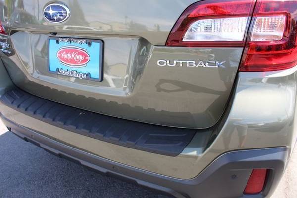 2018 Subaru Outback 2 5i Limited Wagon 4D - - by for sale in Bend, OR – photo 5