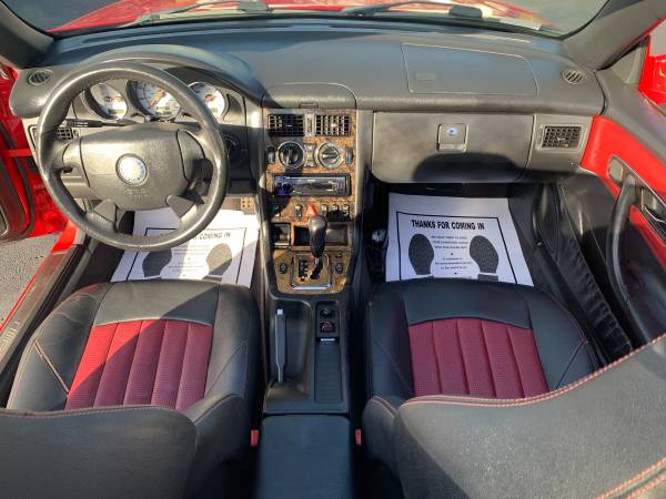 2004 Mercedes SLK 32 AMG Red w/ Red/Black Leather Hard Top... for sale in Jeffersonville, KY – photo 9