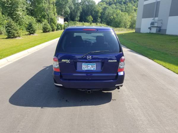 nice 2006 Mazda MPV, Runs and drives. Clean title. for sale in Newport, MN – photo 3