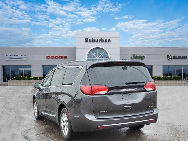 2019 Chrysler Pacifica Limited for sale in Troy, MI – photo 3