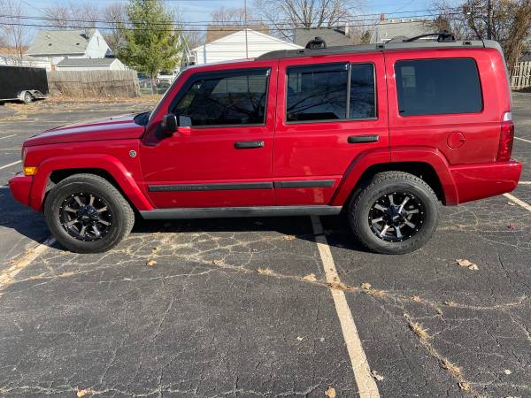 Jeep Commander - cars & trucks - by owner - vehicle automotive sale for sale in Harrison Township, MI