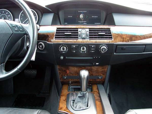 2007 BMW 5 Series 4dr Sdn 525i RWD . The Lowest Financing Rates In... for sale in South Bend, IN – photo 15