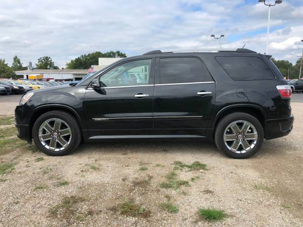 Beautiful! 2011 GMC Acadia Denali! Accident Free! for sale in Ortonville, OH – photo 2