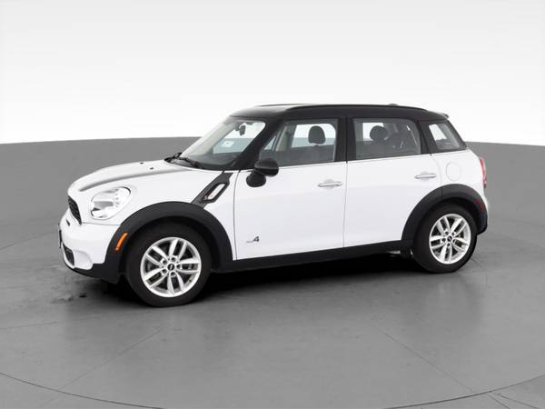 2014 MINI Countryman Cooper S ALL4 Hatchback 4D hatchback White - -... for sale in Harrison Township, MI – photo 4