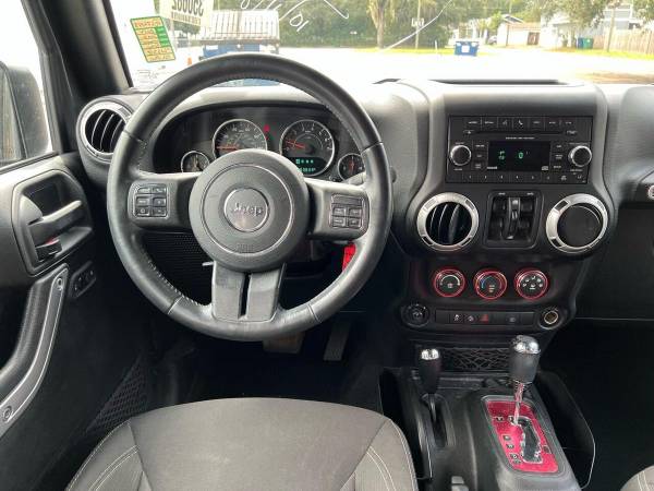 2017 Jeep Wrangler Unlimited Sahara 4x4 4dr SUV - - by for sale in TAMPA, FL – photo 19