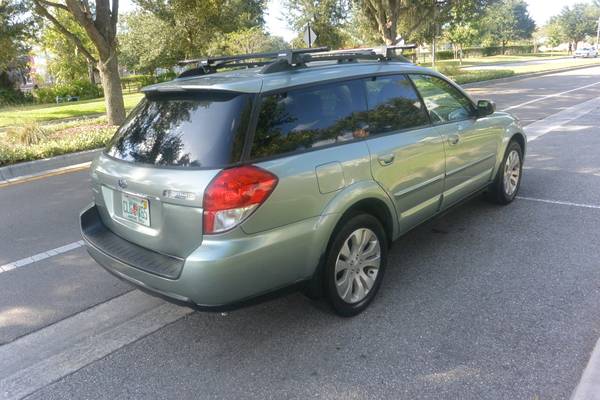 2009 Subaru Outback for sale in Riverview, FL – photo 4