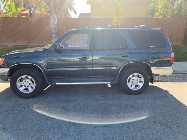 1998 Toyota 4Runner SR5 Automatic 2WD 190K Miles Clean Title for sale in Pomona, CA