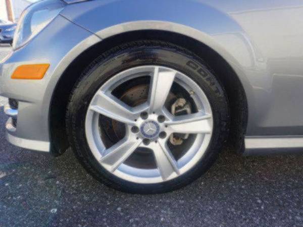 ►►►2014 Mercedes-Benz C-Class - cars & trucks - by dealer - vehicle... for sale in Metairie, LA – photo 4