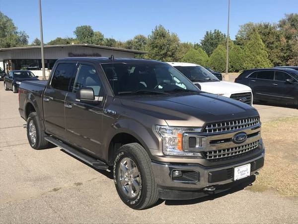 Beautiful One Owner 2020 Ford F-150 Super Crew 4x4 XLT - cars & for sale in Wellington, KS – photo 3