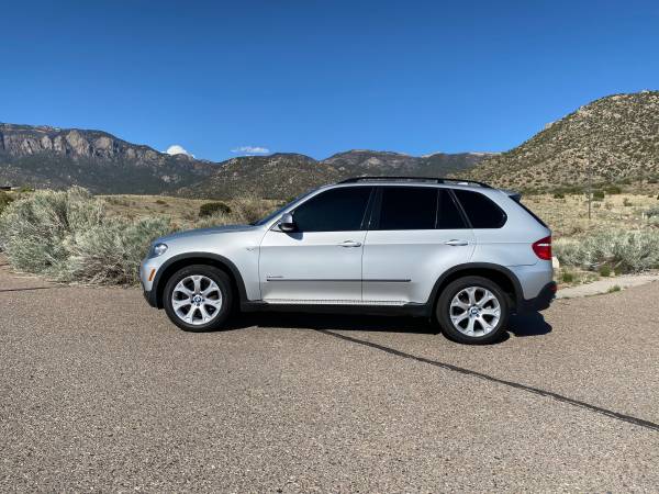 2009 BMW X5 xDrive48i - AWD, Rare V8, Like New - - by for sale in Albuquerque, NM – photo 4