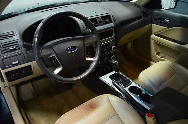 2012 Ford Fusion SEL sedan GRAY for sale in Merrillville , IN – photo 7