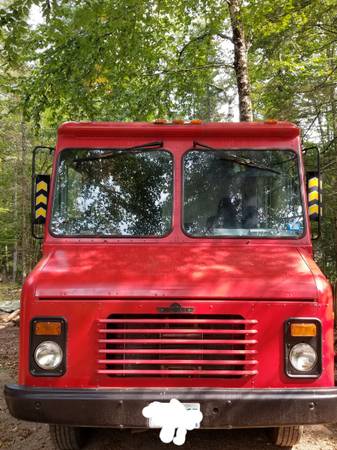 Food truck Chevy Grumman P30 Step van for sale in Gorham, NH – photo 3