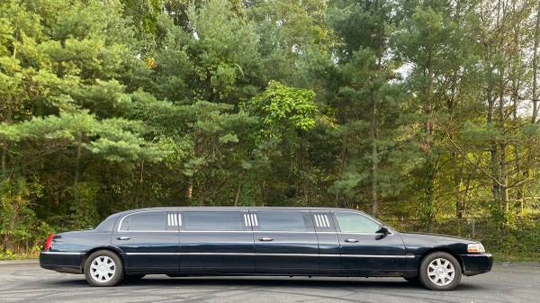 lincoln Limo for sale in Ansonia, CT – photo 5