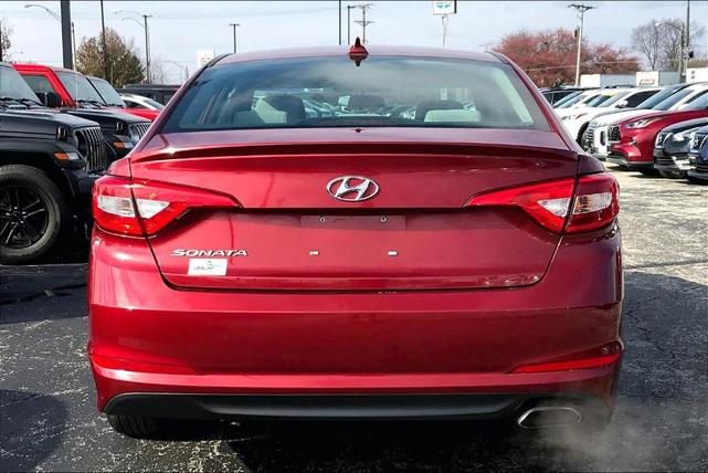 2016 Hyundai Sonata Base for sale in Morton, IL – photo 4