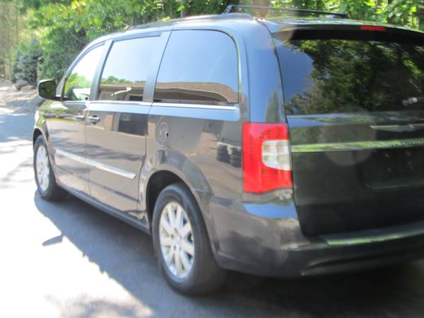 **** 2012 CHRYSLER TOWN & COUNTRY TOURING **** - cars & trucks - by... for sale in GREECE, NY – photo 4