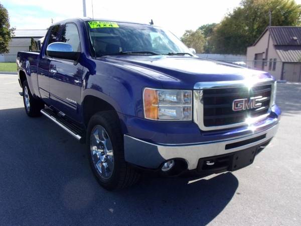 2010 GMC Sierra 1500 SLE 4x4 4dr Extended Cab 6.5 ft. SB - cars &... for sale in Waukesha, WI – photo 3