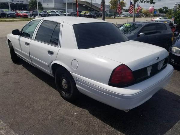 🎈 2008 FORD CROWN VICTORIA**LOW MILES** MANAGERS SPECIAL** HANDYMAN for sale in Hollywood, FL – photo 3