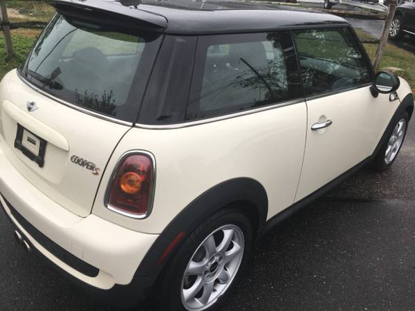 2009 MINI COOPER "S"REDUCED!! LOW LOW MILES - cars & trucks - by... for sale in Stamford, NY – photo 2