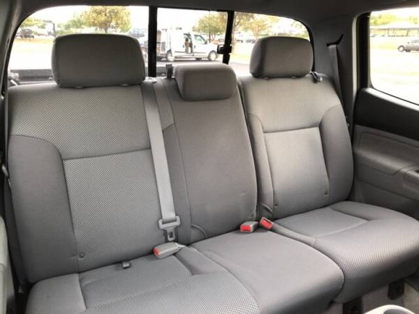 2011 Toyota Tacoma PreRunner V6 for sale in Georgetown, TX – photo 13