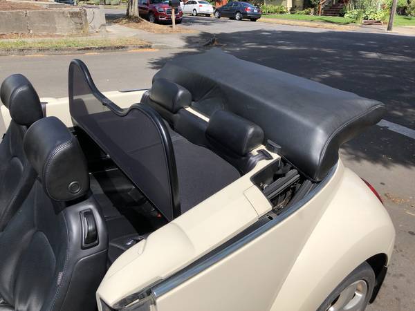 2006 VW Bug Convertible Volkswagen Beetle for sale in Fairview, OR – photo 12