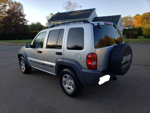 2003 Jeep Liberty 4X4 140K Miles Runs Great!! for sale in North Haven, NY – photo 4