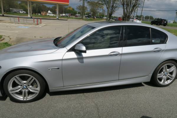 BMW 550 M sport LIKE New - - by dealer - vehicle for sale in Mooresville, NC – photo 8