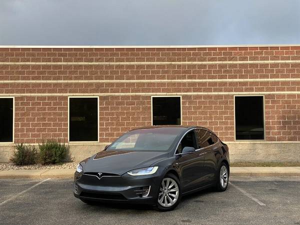 2017 Tesla Model X 75D: ONE Owner ** AWD ** AUTO PILOT ** AMAZING... for sale in Madison, WI – photo 21