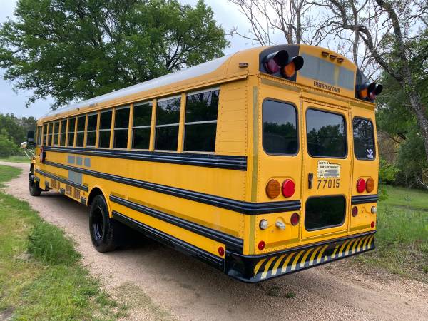 2005 Thomas School Bus for sale in Burnet, TX – photo 4