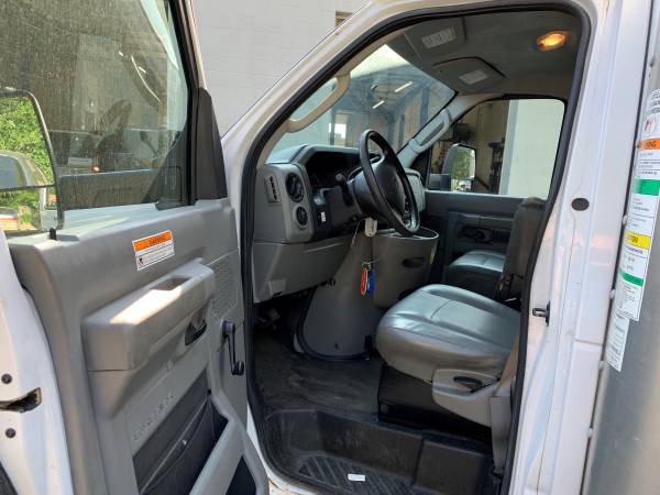 2012 ford e350 box truck for sale in Longmont, WY – photo 14