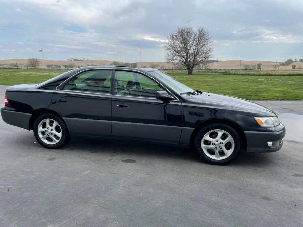 2000 Lexus ES 300 Base 4dr Sedan 1 Country Dealer-SEE us at for sale in Ponca, SD – photo 6