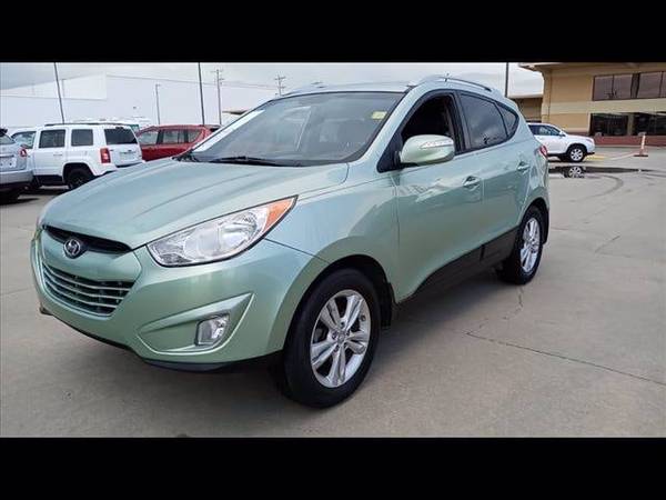 2012 Hyundai Tucson GLS PZEV - - by dealer - vehicle for sale in Wichita, KS