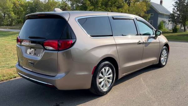 2018 Chrysler Pacifica Touring Plus with 17K miles 1 Year Warranty! for sale in Jordan, MN – photo 4
