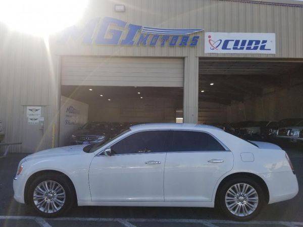 2014 Chrysler 300 C AWD 4dr Sedan ALL CREDIT ACCEPTED!!! for sale in Sacramento , CA – photo 4