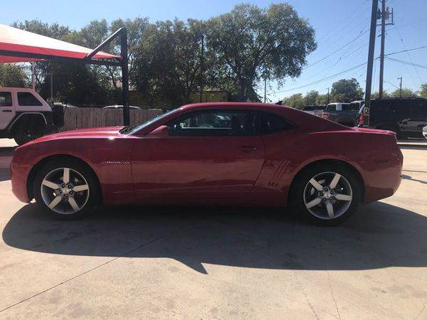 2012 Chevrolet Chevy Camaro LT 2dr Coupe w/2LT EVERYONE IS APPROVED! for sale in San Antonio, TX – photo 4