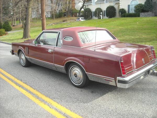 1980 Lincoln Continental only 26k - cars & trucks - by owner -... for sale in Maryknoll, NY – photo 12