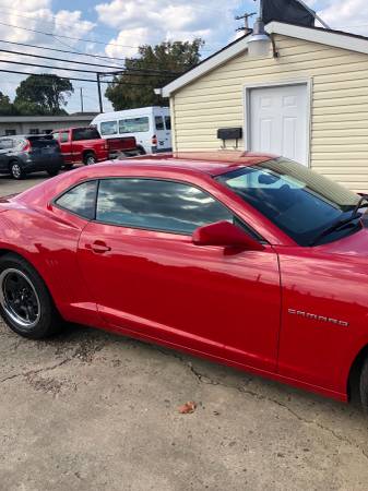 2011 Chevy Camaro 29,000 actual miles for sale in Point Pleasant, WV – photo 3