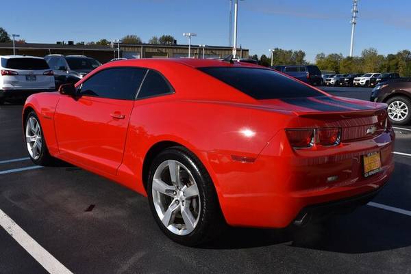 2010 Chevy *Chevrolet* *Camaro* 2SS coupe Victory Red for sale in Oswego, IL – photo 5