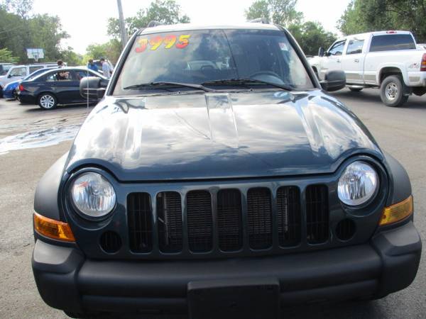 2005 Jeep Liberty 4x4 149k mi sale priced for sale in Angola, IN /trades welcome, MI – photo 5