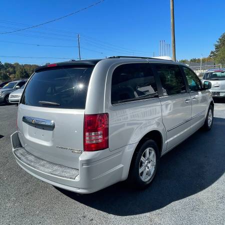 2010 CHRYSLER TOWN & COUNTRY TOURING BUY HERE PAY HERE - cars & for sale in Clayton, NC – photo 3