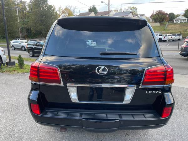 2011 Lexus LX 570 4WD 2 OWNER 0 ACCIDENT - - by for sale in Roanoke, VA – photo 6