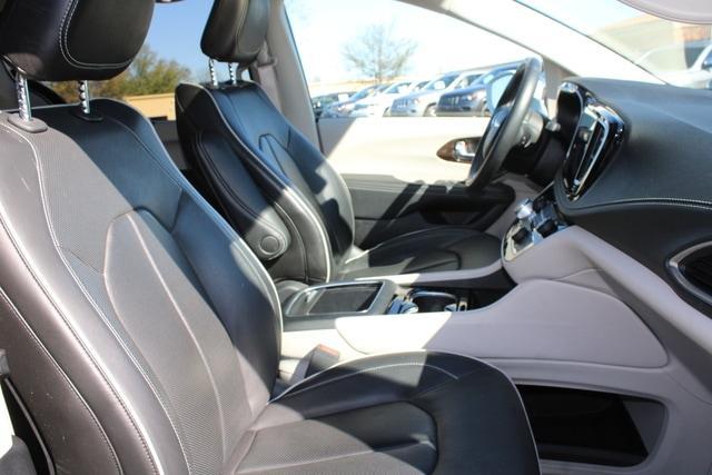 2022 Chrysler Pacifica Limited for sale in Cornelius, NC – photo 21