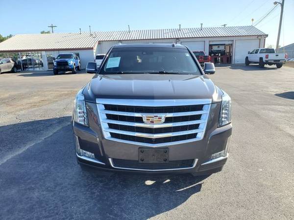 2015 Cadillac Escalade 4WD Luxury Sport Utility 4D Trades Welcome Fina for sale in Harrisonville, MO – photo 18