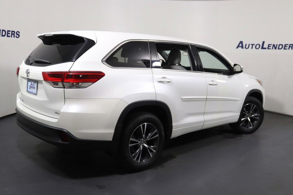 2018 Toyota Highlander LE AWD for sale in Other, NJ – photo 2