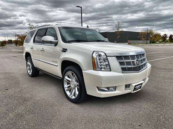 2011 Cadillac Escalade AWD 4dr Platinum Edition - cars & trucks - by... for sale in Clinton Township, MI – photo 4