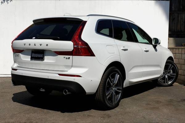 2018 Volvo XC60 AWD All Wheel Drive Certified XC 60 T6 Momentum SUV... for sale in Pasadena, CA – photo 13